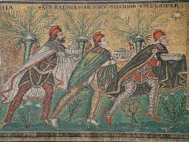 Balthasar, Melchior, Gaspar: the three magi bearing gifts